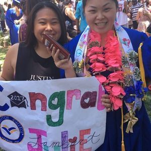 Meet your Posher, Casey